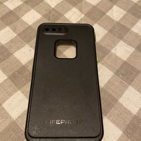 7 * LifeProof Case - Picture 3 of 3
